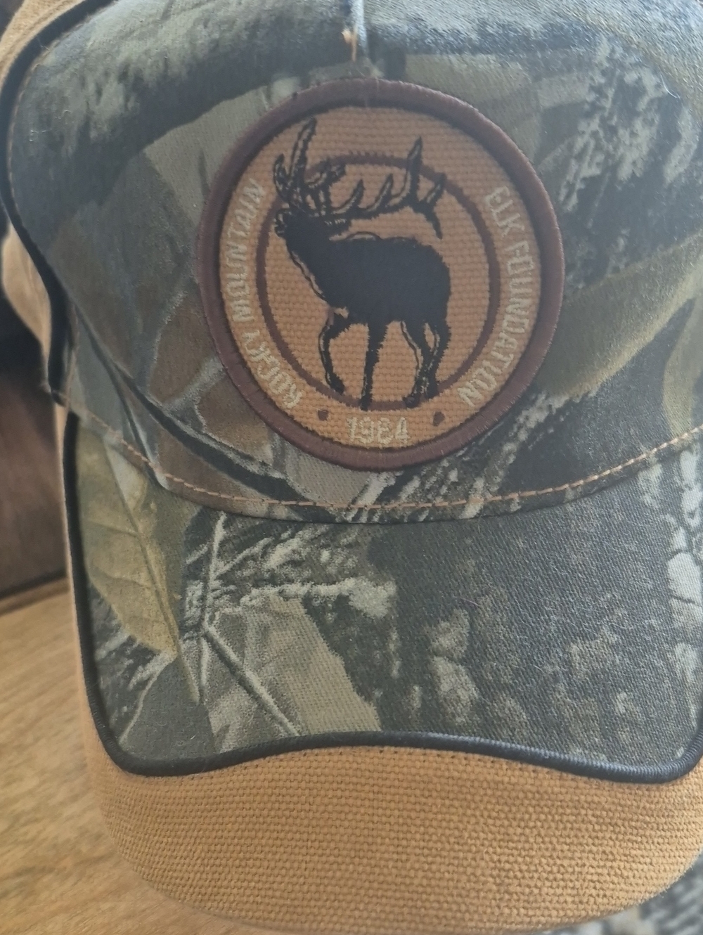 Camouflage Brown Men's Baseball Cap